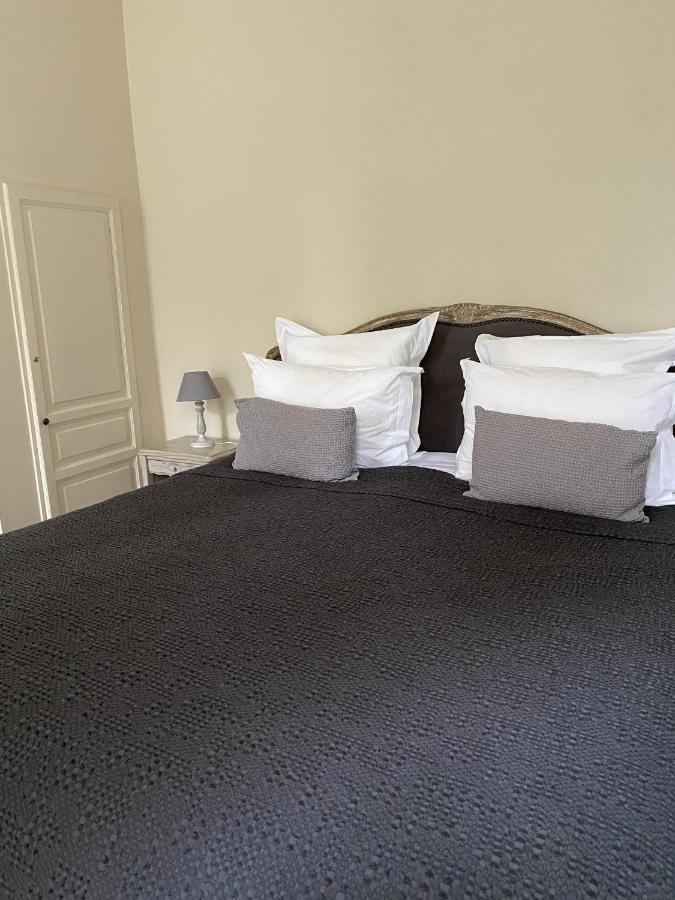 N15 - Les Confidences - Chambres D'Hotes Avignon Rum bild