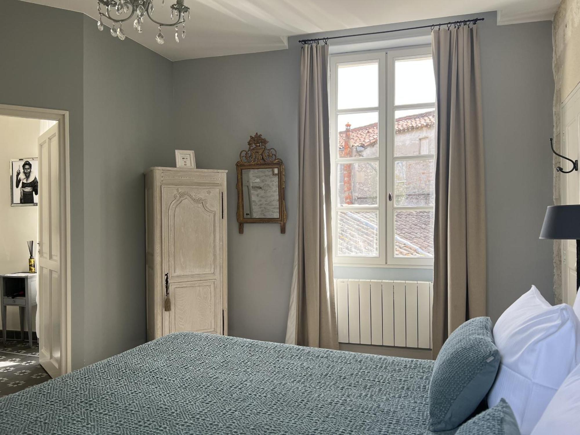 N15 - Les Confidences - Chambres D'Hotes Avignon Rum bild